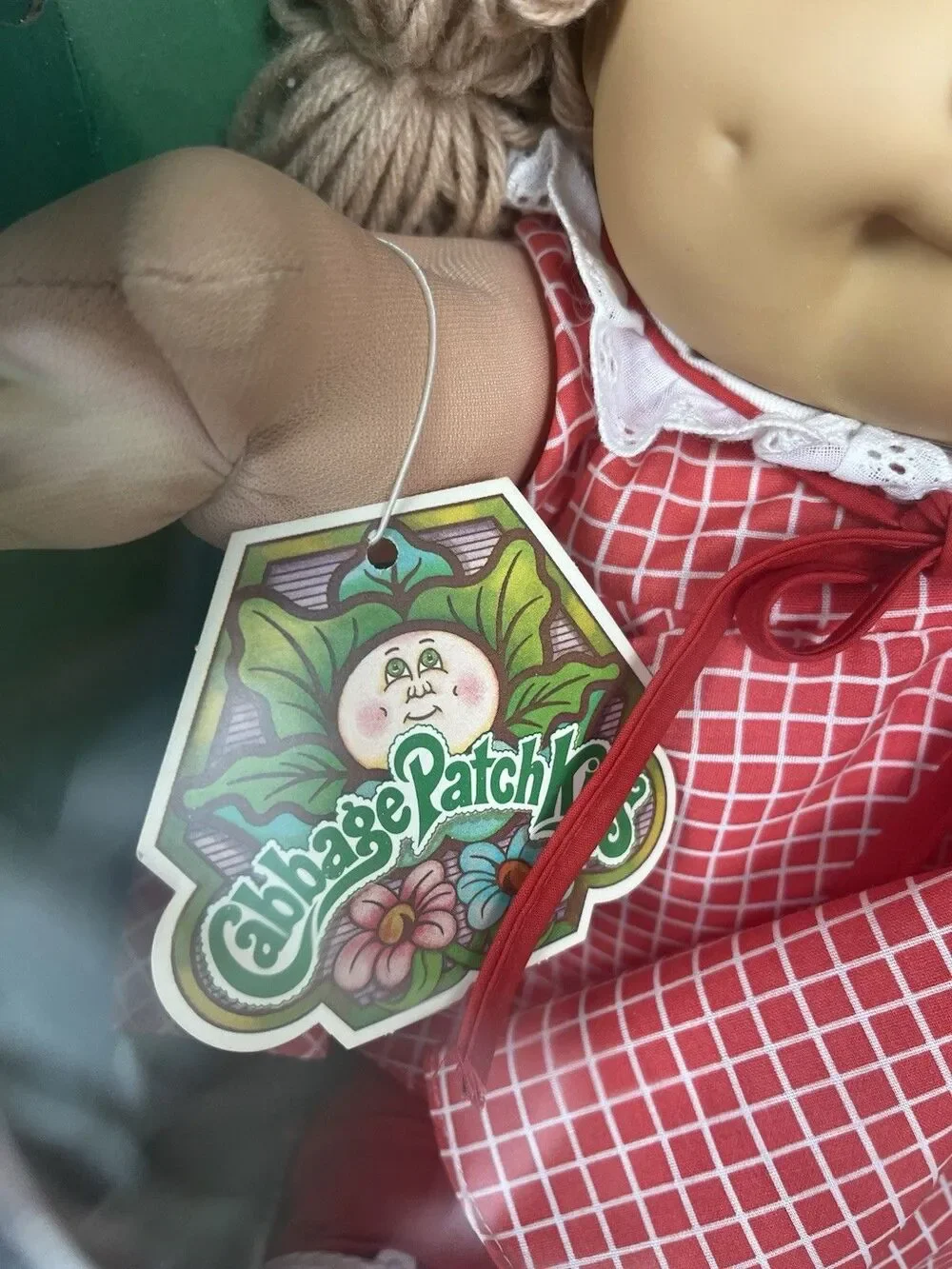 VTG 1985‎ Cabbage Patch Kids Karbel Lori Green Eyes NRFB Birth Cert Box Damage